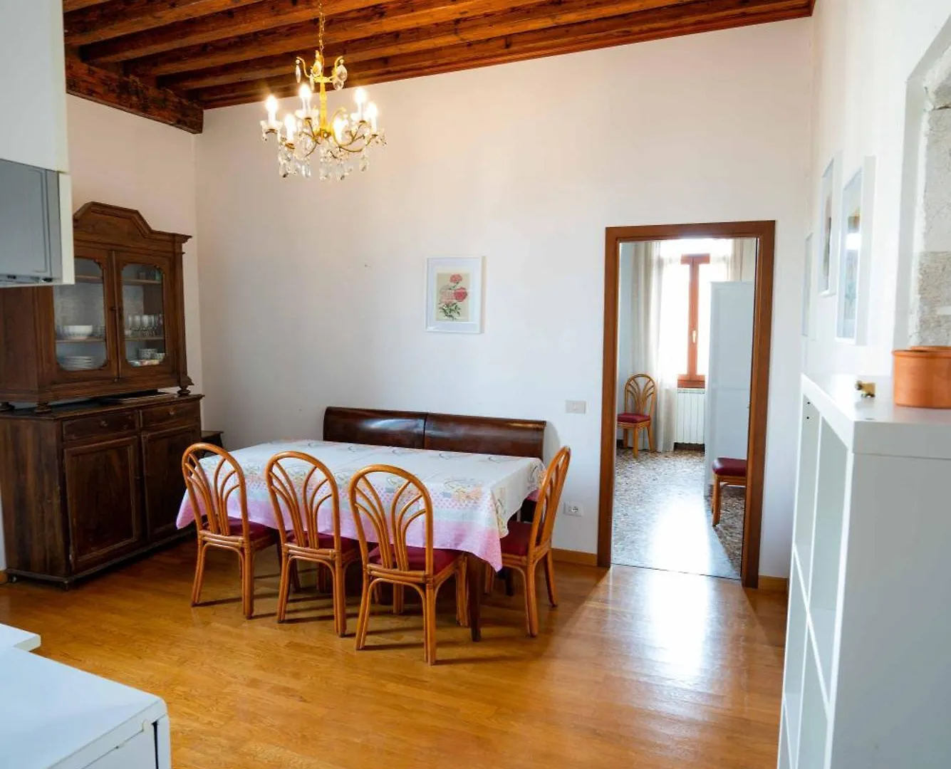San Trovaso Apartment