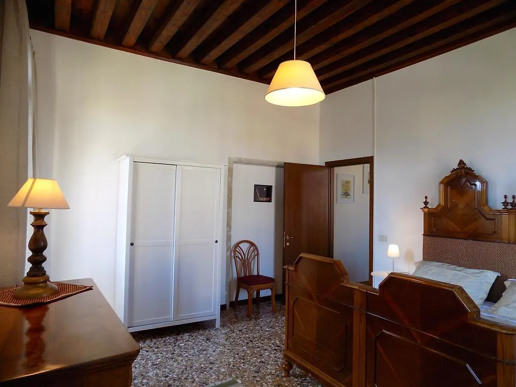 Apartment San Trovaso