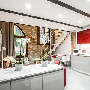 Apartment Industrial Loft R&r, Venice